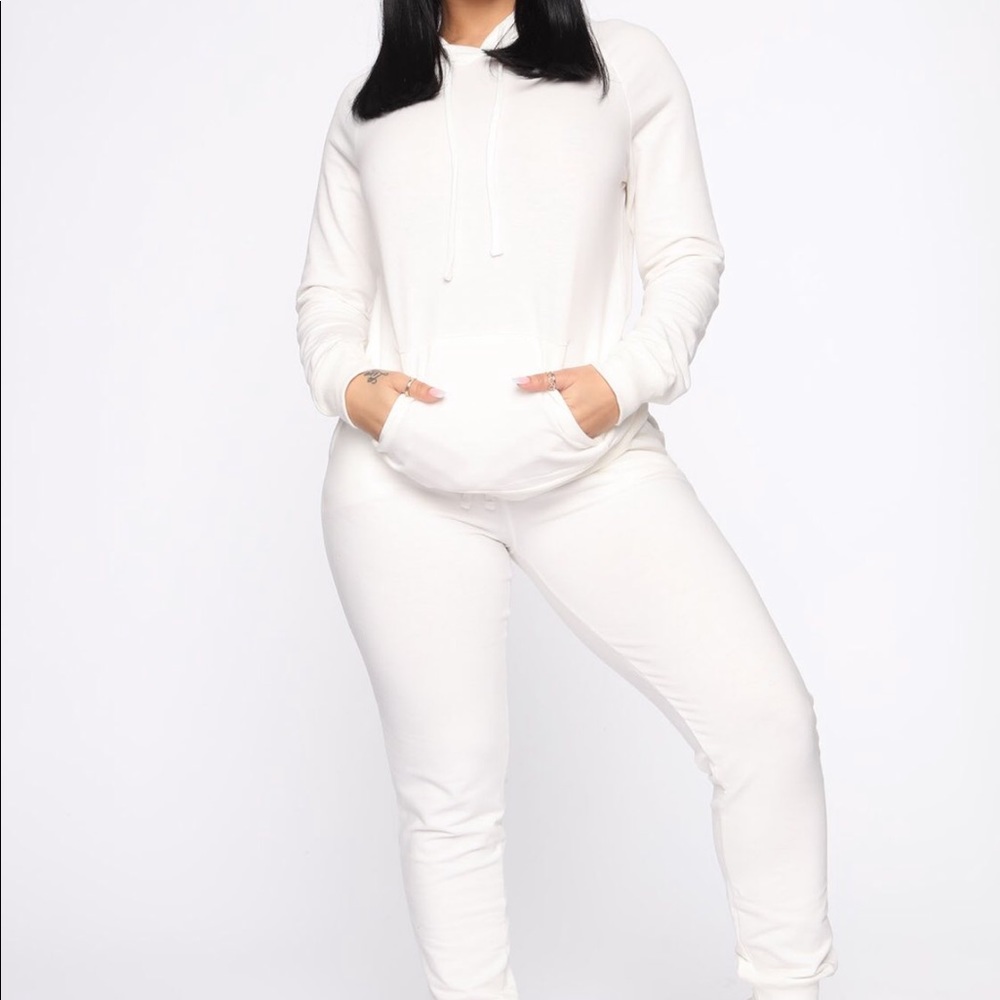 Everyday Classic Lounge Set